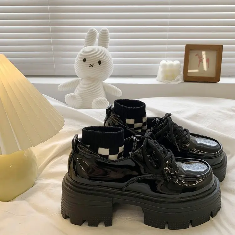 British Style Small Leather Shoes Thick Sole Increased Loafers Women's 2025 Spring New Patent Leather Round High Heel Thick Heel Lace-up — feature 13