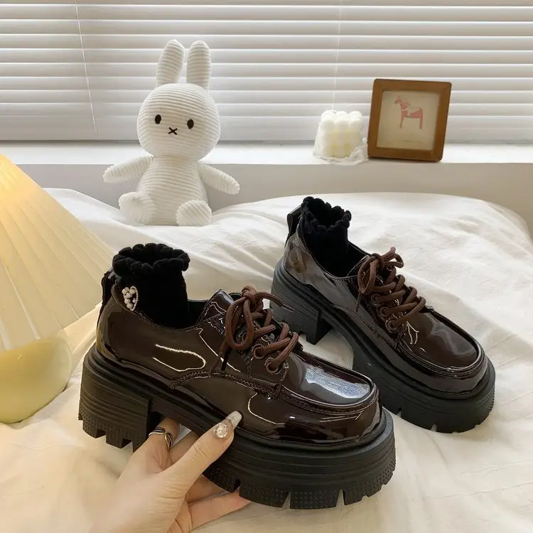 British Style Small Leather Shoes Thick Sole Increased Loafers Women's 2025 Spring New Patent Leather Round High Heel Thick Heel Lace-up — feature 3