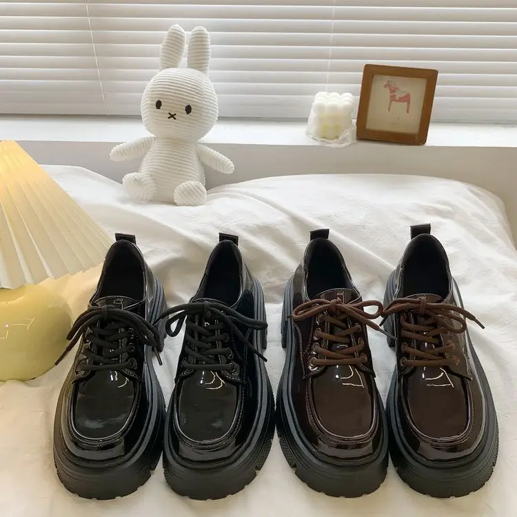 British Style Small Leather Shoes Thick Sole Increased Loafers Women's 2025 Spring New Patent Leather Round High Heel Thick Heel Lace-up — feature 5