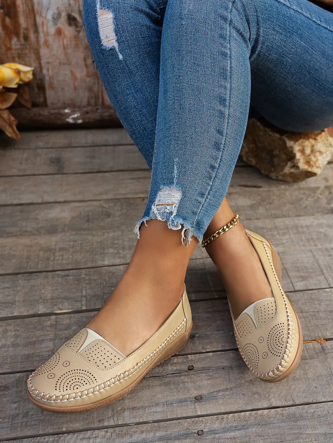 Plus-Size Popular Foreign Trade Stitched Laser-Cut Women's Flat Loafers, Retro Stitched Design, Available for Foreign Trade and Cross-Border E-Commerce Supply — feature 10