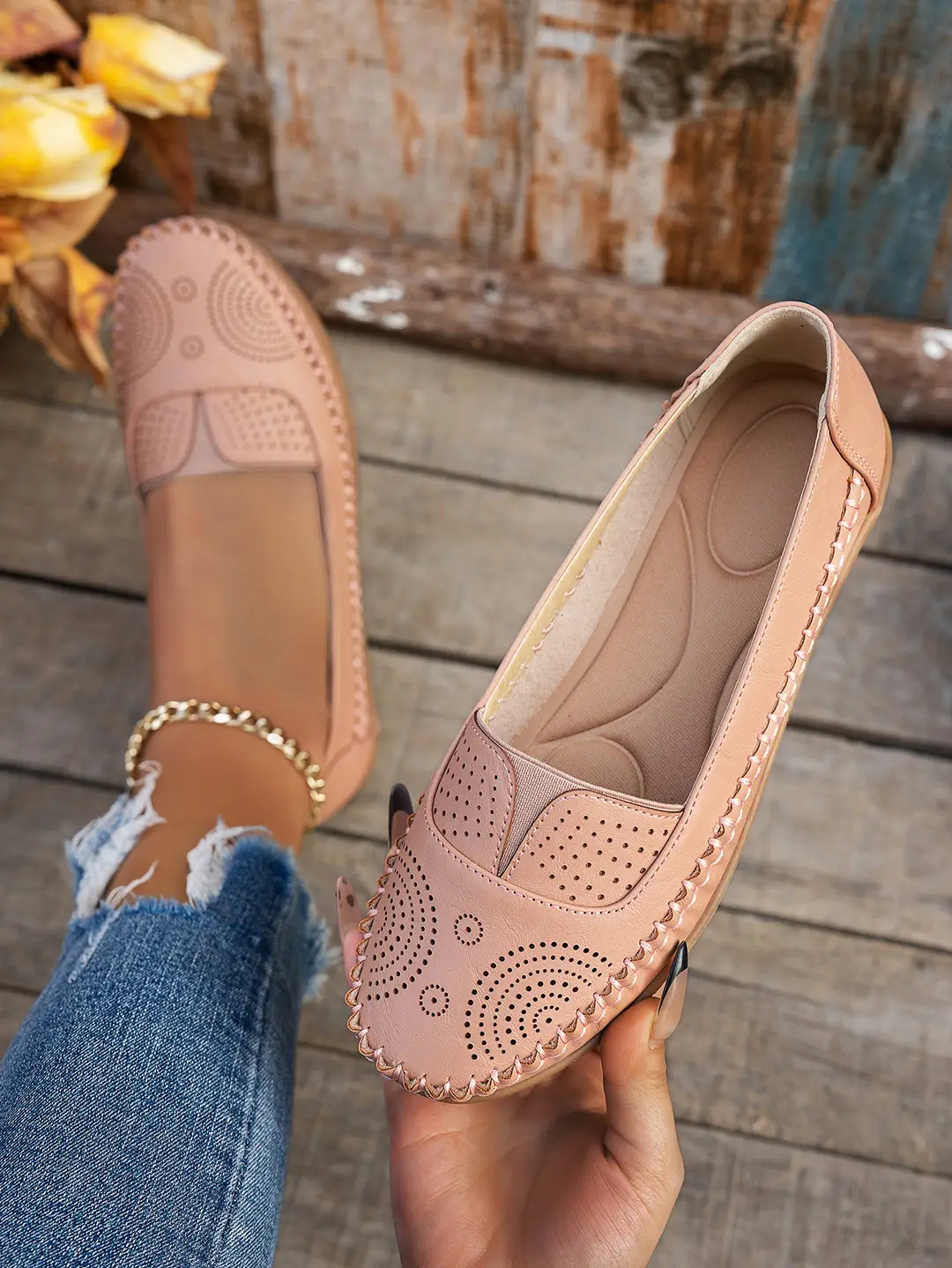 Plus-Size Popular Foreign Trade Stitched Laser-Cut Women's Flat Loafers, Retro Stitched Design, Available for Foreign Trade and Cross-Border E-Commerce Supply — feature 13