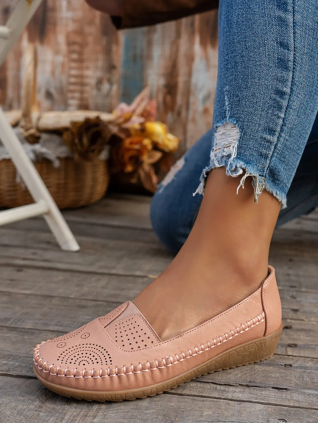 Plus-Size Popular Foreign Trade Stitched Laser-Cut Women's Flat Loafers, Retro Stitched Design, Available for Foreign Trade and Cross-Border E-Commerce Supply — feature 15