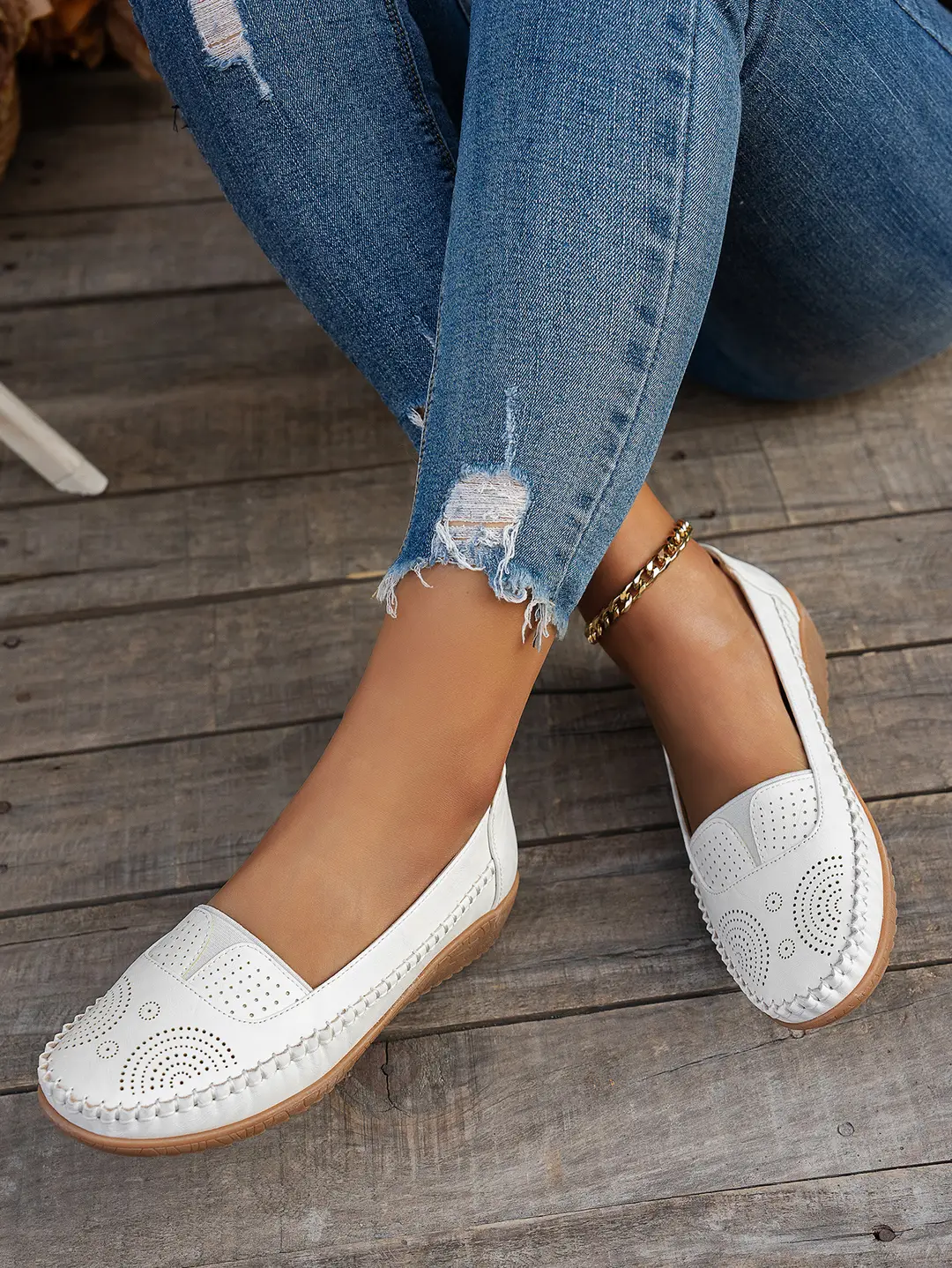 Plus-Size Popular Foreign Trade Stitched Laser-Cut Women's Flat Loafers, Retro Stitched Design, Available for Foreign Trade and Cross-Border E-Commerce Supply — feature 21