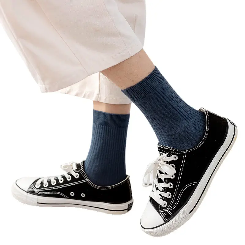 Autumn and winter thick sports breathable tube business stockings men's double needle solid color combed cotton socks wholesale