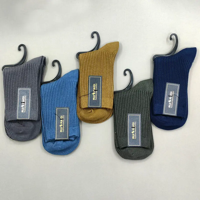 Autumn and winter thick sports breathable tube business stockings men's double needle solid color combed cotton socks wholesale