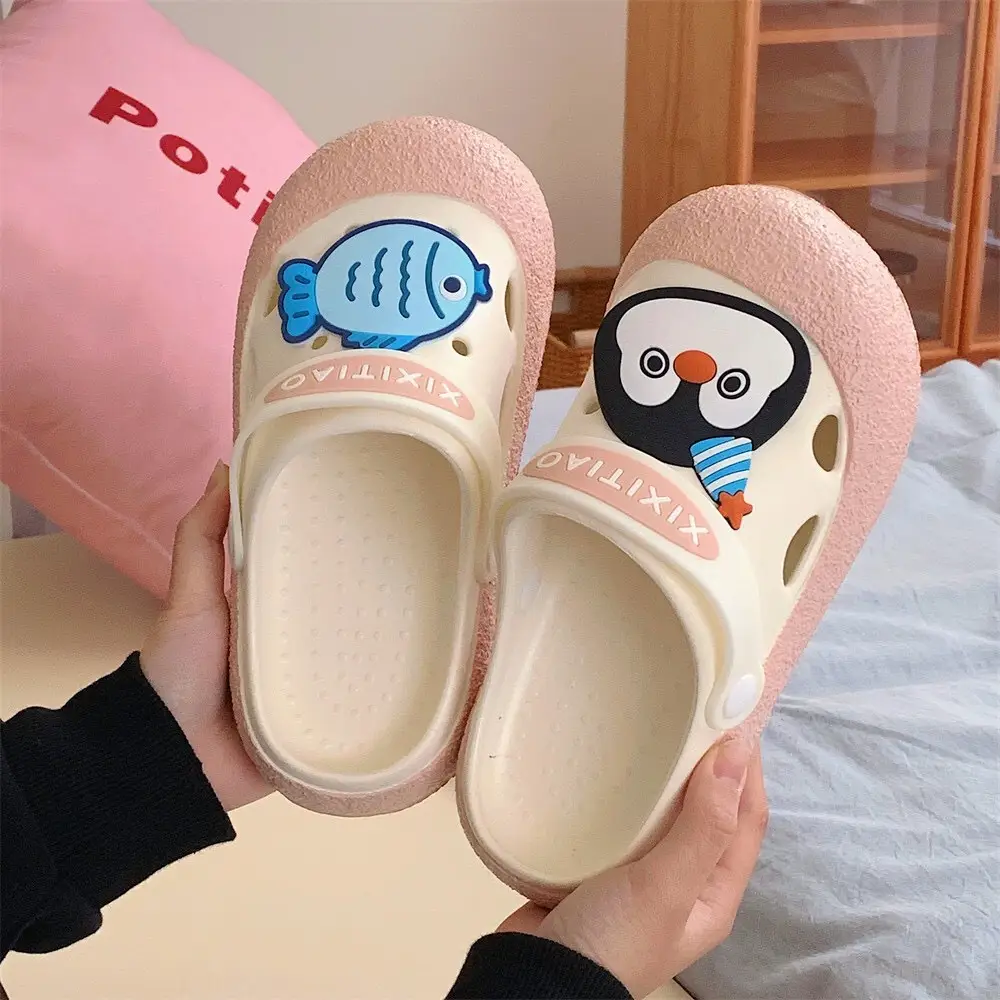 Women's Summer Outer Wear Cute Penguin Fish Baotou Thick Bottom Non-slip Two-wear Beach Sandals - Image 2