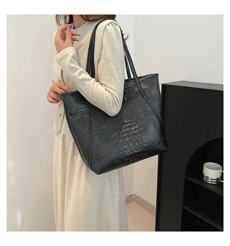 Black Croc Embroidered Tote Bag for Women Large Capacity — feature 12