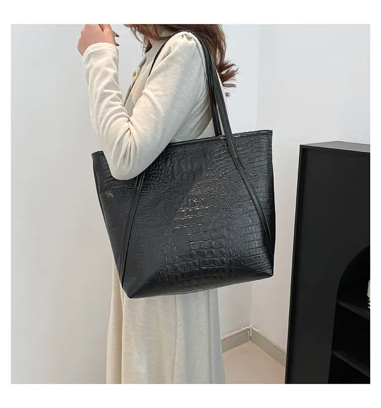 Black Croc Embroidered Tote Bag for Women Large Capacity — feature 15