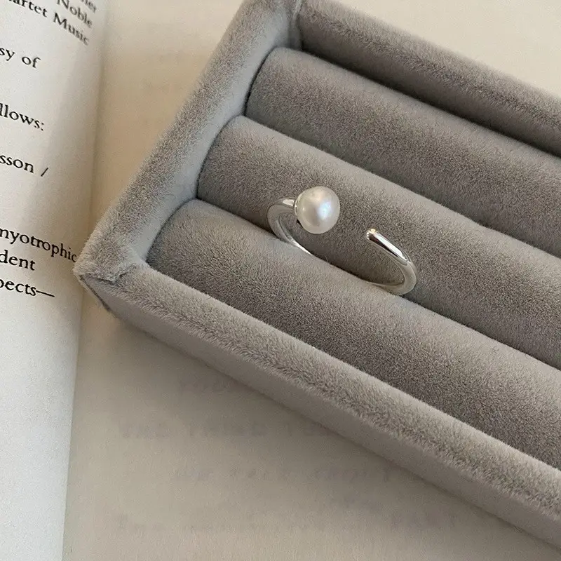 Ins Cool Style Ring Plainly Ring Finger Ring Simple Light Luxury High-grade Sense Ring Elegant All-match Stacked Open Ring