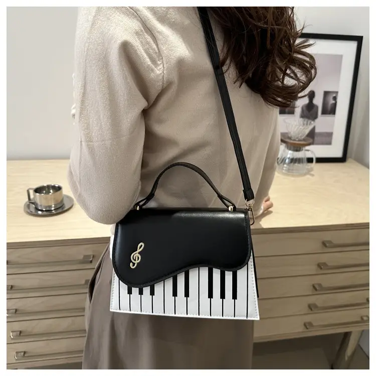 2024 New Women's Light Blue Crossbody Bag with Striped Design — feature 33