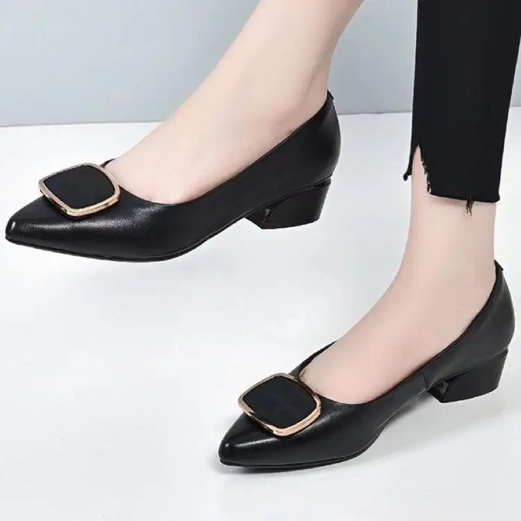 Pointed Flat Shoes Women's 2025 Spring New Low Mouth Low Heel Leather Shoes Low Heel Soft Leather Work Shoes — feature 12