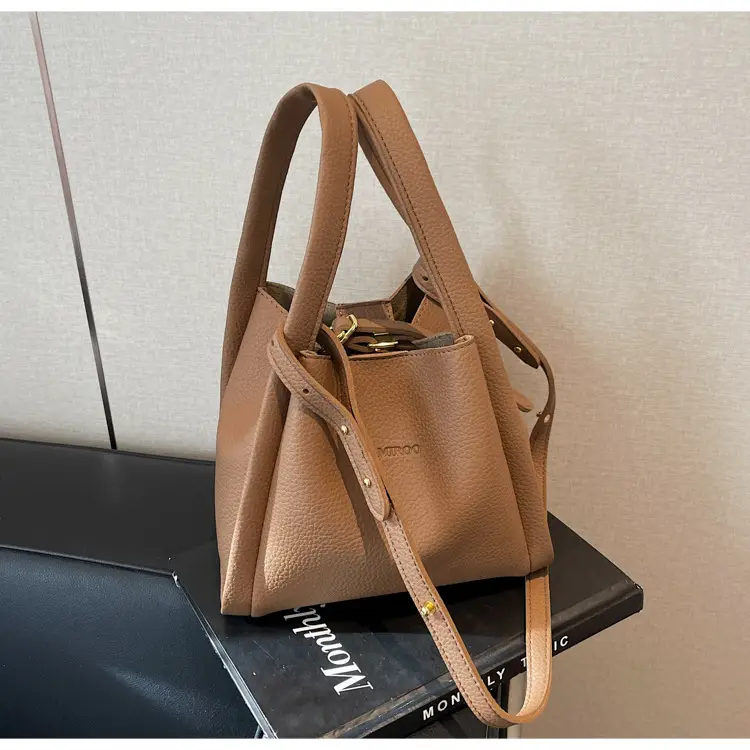Tan Leather Bucket Bag for Women 2026 Winter Style — feature 29