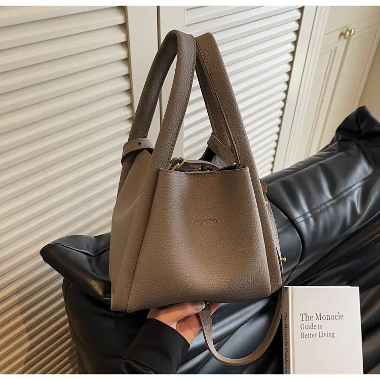 Tan Leather Bucket Bag for Women 2026 Winter Style — feature 32
