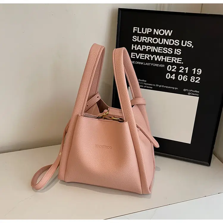 Tan Leather Bucket Bag for Women 2026 Winter Style — feature 43