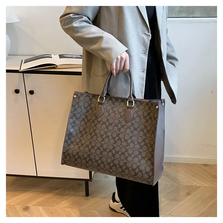 Elegant Cross-Border Women's Tote Bag 2025 — feature 16
