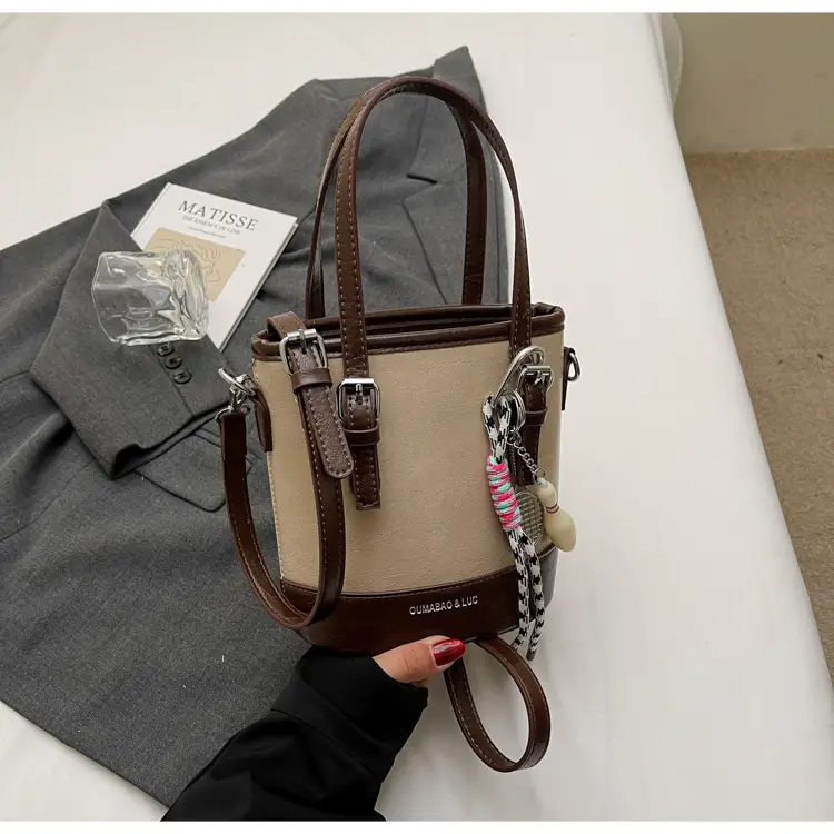 Brown Textured Shoulder Messenger Bag with Chain Strap — feature 23