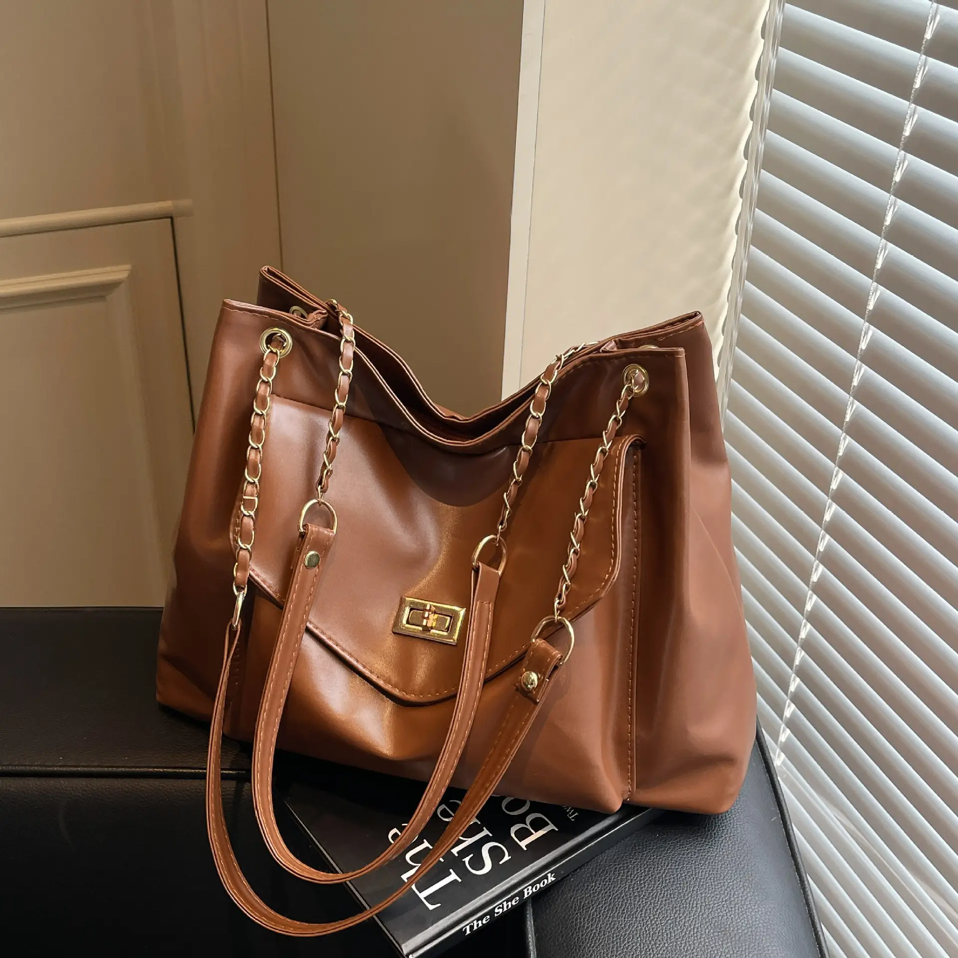 Women's Cream Crossbody Bag Spring Summer 2024 - Image 7