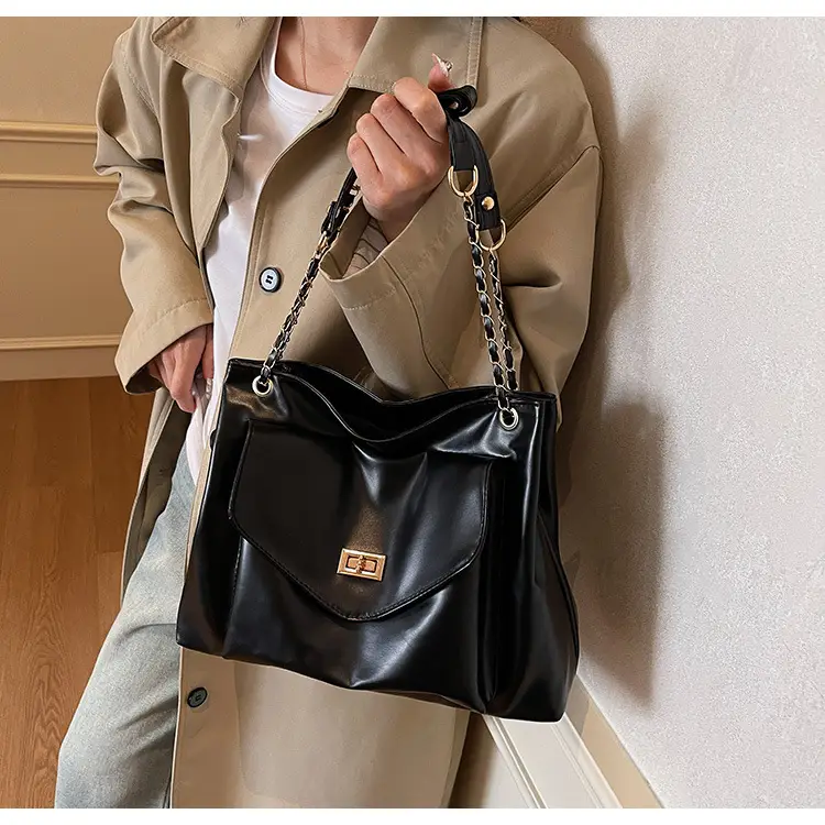 Women's Cream Crossbody Bag Spring Summer 2024 — feature 18