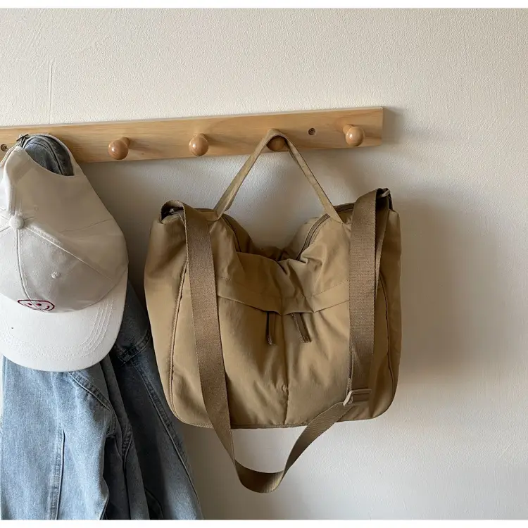 Large Capacity Crossbody Bag for Students & Commuters — feature 20