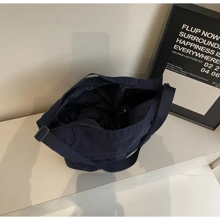 Large Capacity Crossbody Bag for Students & Commuters — feature 24