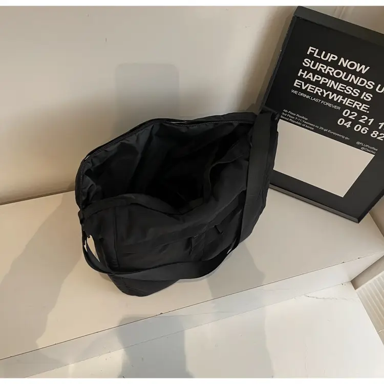Large Capacity Crossbody Bag for Students & Commuters — feature 25