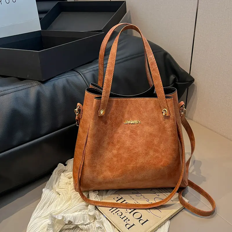Vintage Oil Leather Crossbody Bag for Women 2025 Spring - Image 7