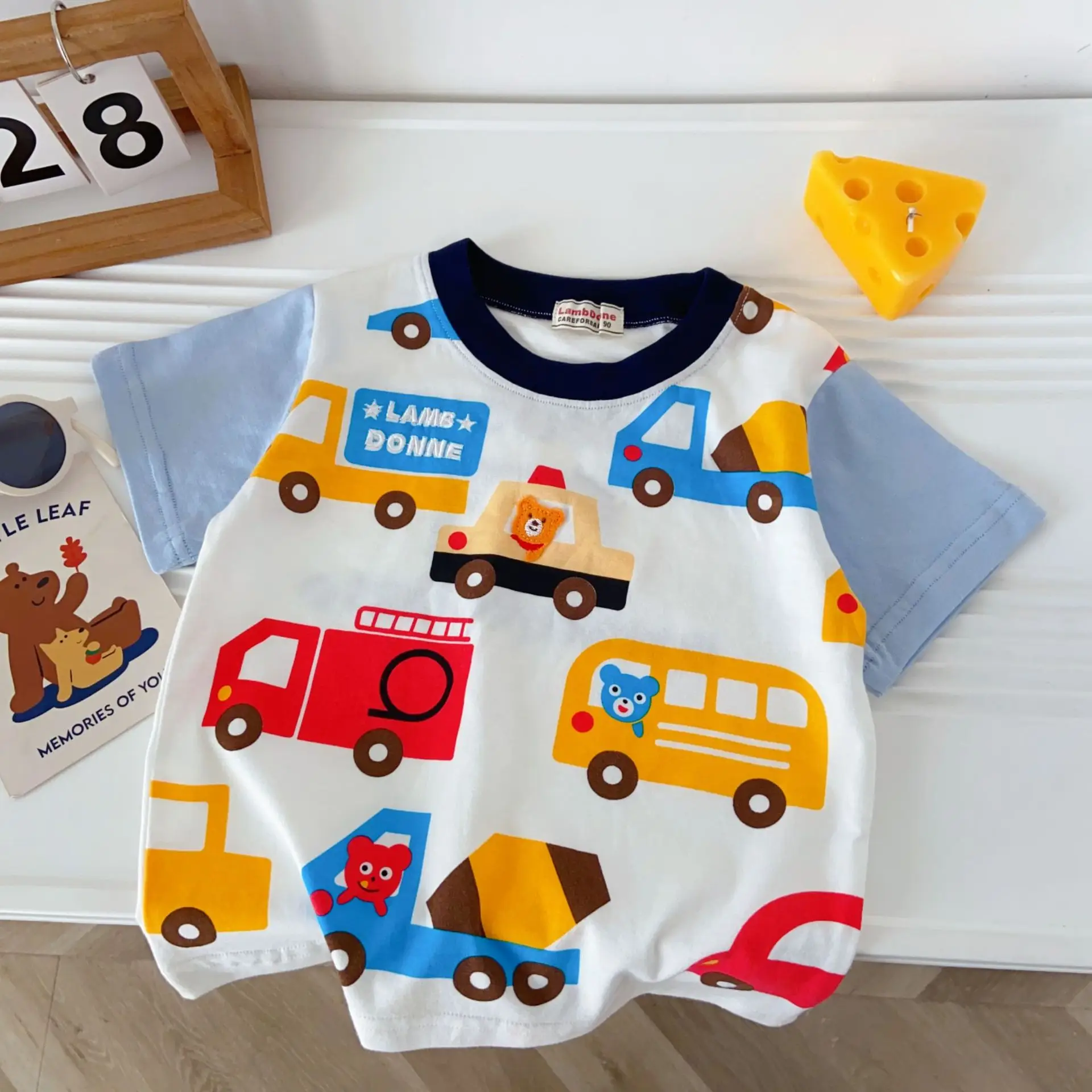 Children's Lambdonne Working Cars T-Shirt White Blue — feature 11
