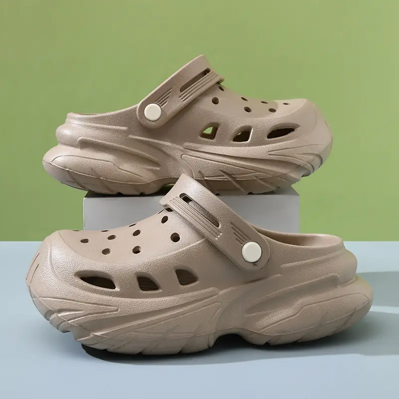 Thick-soled hole shoes women's summer outdoor wear heightening non-slip slippers eva breathable non-smelly feet wear-resistant beach baotou mop - Image 4