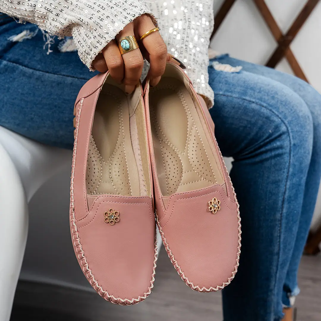 Large Size Popular Foreign Trade Stitched Laser Women's Flats Loafers Foreign Trade Cross-Border E-Commerce Supply Versatile - Image 7