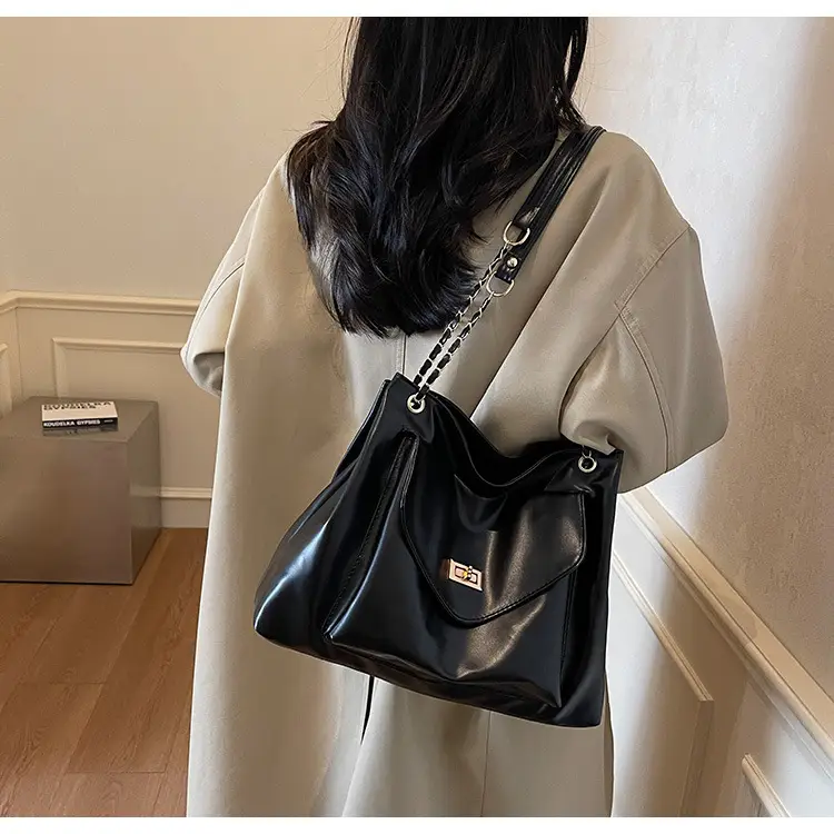 Women Vintage Chain Shoulder Bag Brown Large Capacity — feature 9