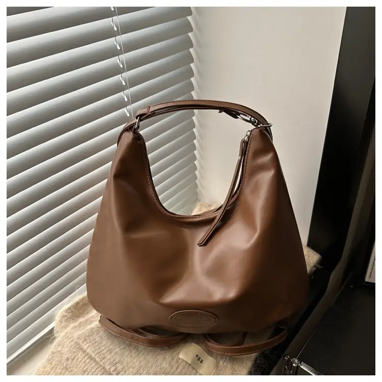 Black Soft PU Shoulder Bag with Cloud Keychain — feature 12