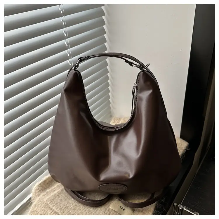 Black Soft PU Shoulder Bag with Cloud Keychain — feature 16