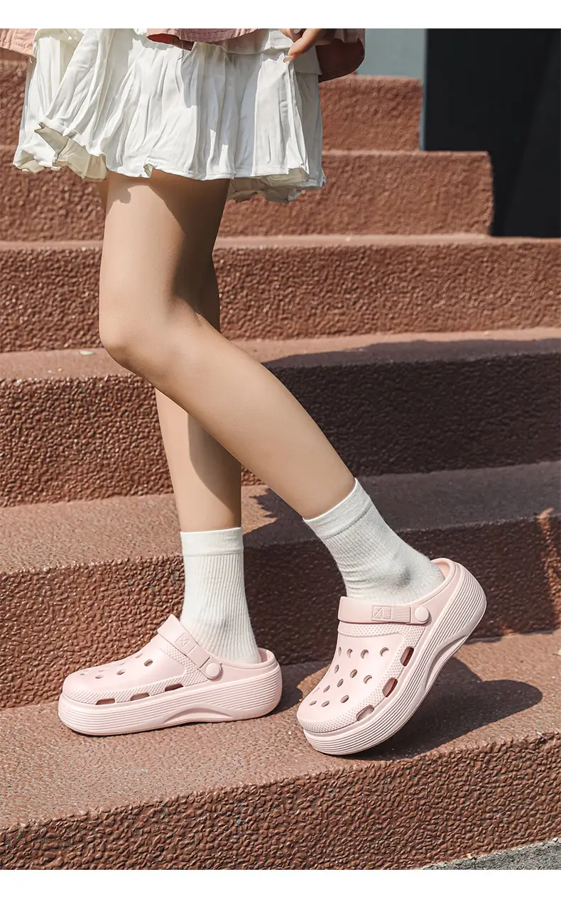 Croc Shoes Women's Outer Wear Summer Non-Slip Breathable Toe-Toe Slippers Eva Non-Slip Sole Wear-Resistant High-Bottom Beach Shoes — feature 15