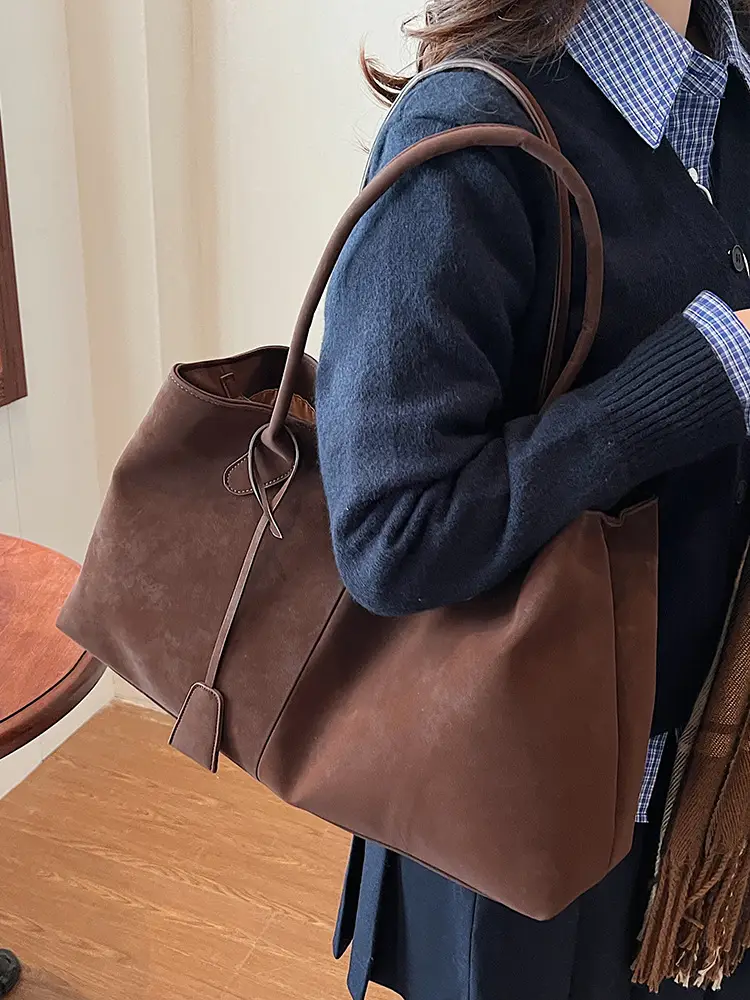 Frosted Leather Vintage Shoulder Bag for Women - Image 9