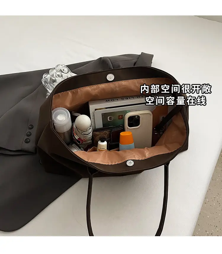 Frosted Leather Vintage Shoulder Bag for Women — feature 11