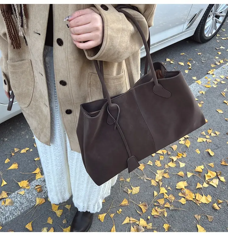 Frosted Leather Vintage Shoulder Bag for Women — feature 19