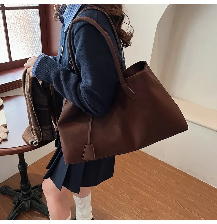 Frosted Leather Vintage Shoulder Bag for Women — feature 23