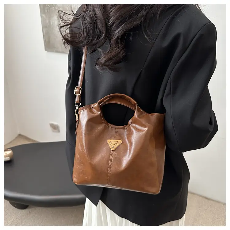 Red Leather Shoulder Bag with Gold Logo for Women — feature 12