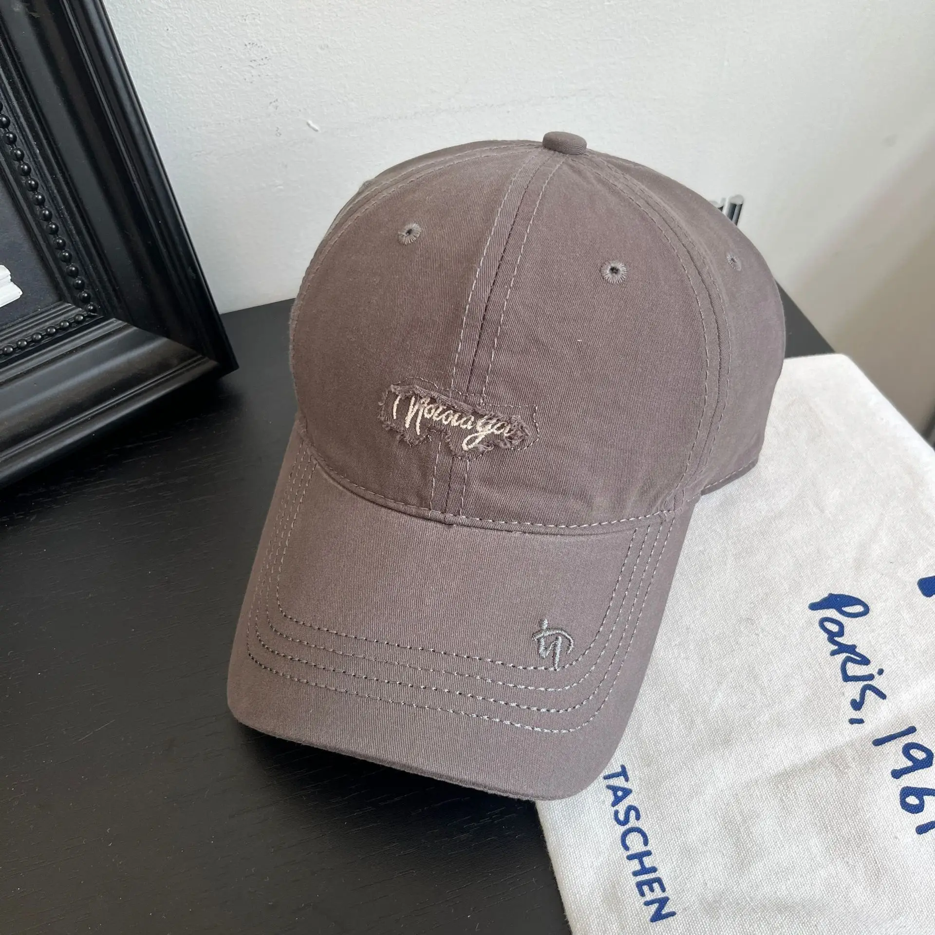 Women Pink Embroidered Baseball Cap Spring Autumn - Image 3