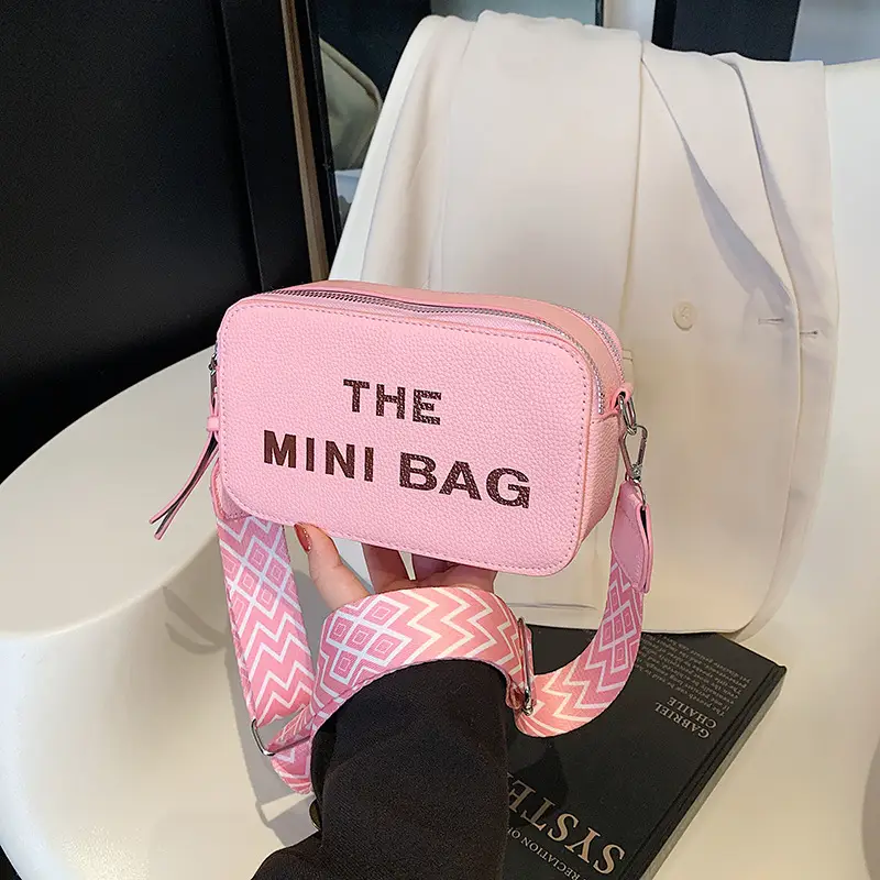 New Fashion Letter Shoulder Bag for Women 2024