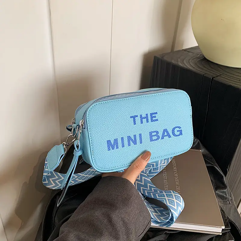 New Fashion Letter Shoulder Bag for Women 2024