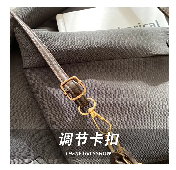 Black Retro Chain Shoulder Bag 2025 — feature 7