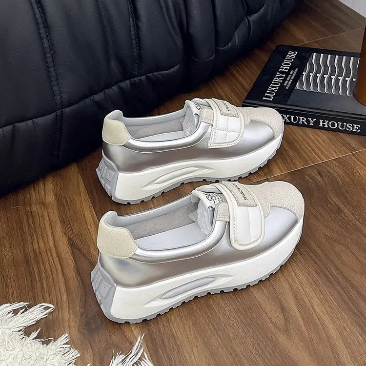 Women Thick White High-Top Sports Shoes Spring 2025 — feature 3