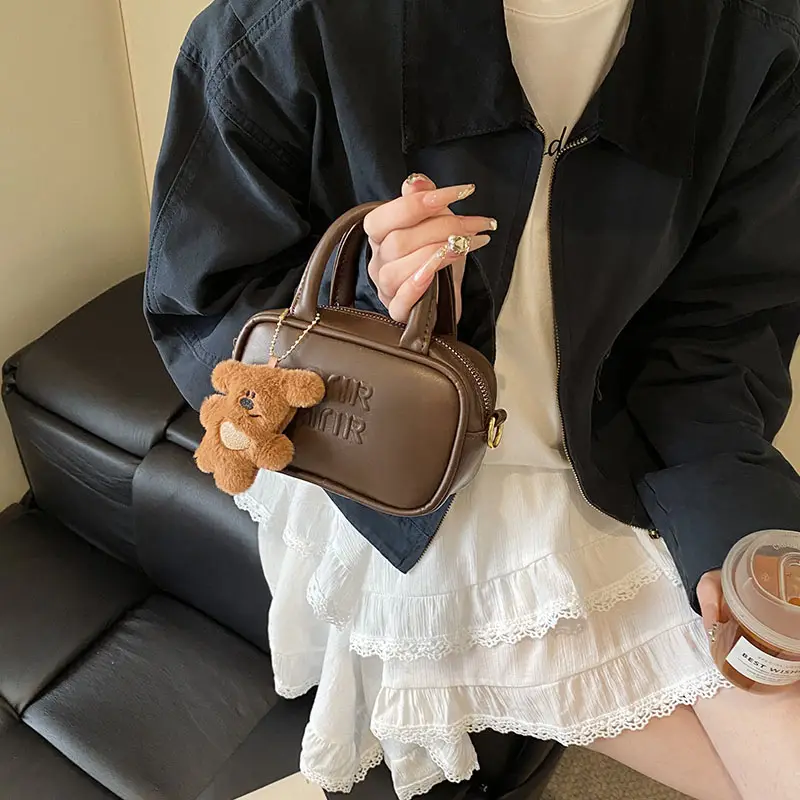Women's Retro Handheld Bowling Bag Brown 2024