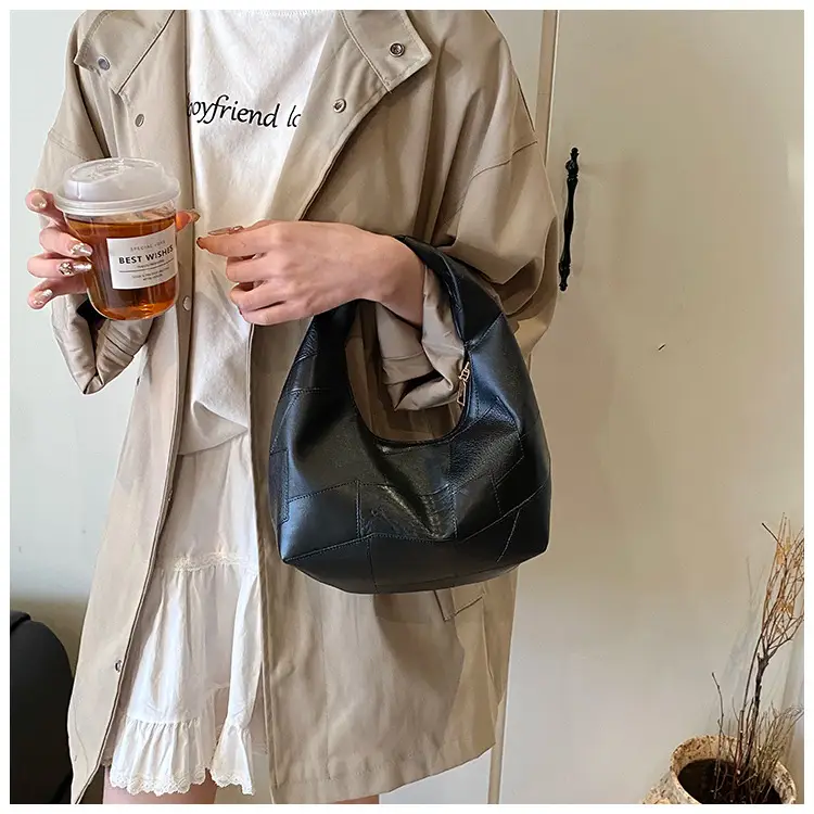 Black Leather Shoulder Bag Large Capacity Lazy Style