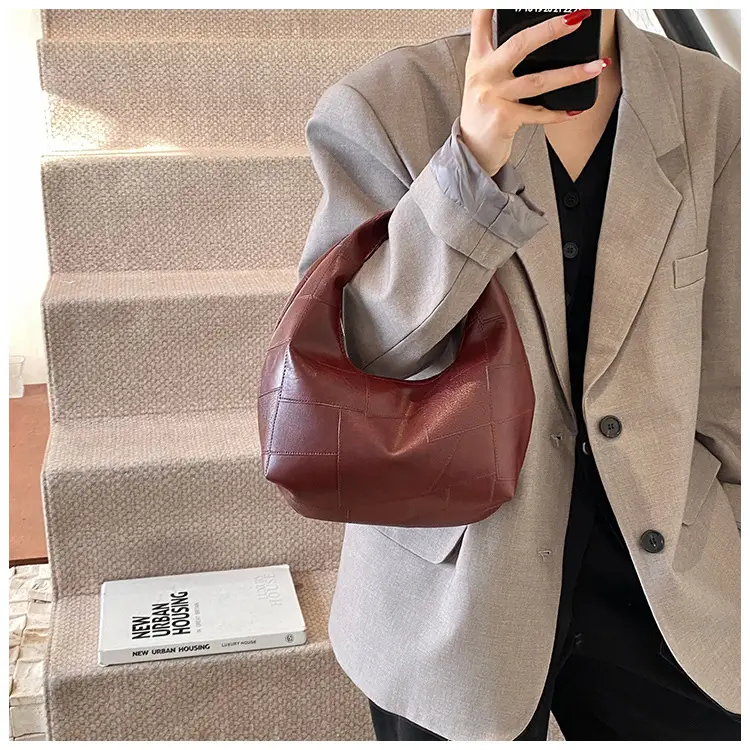Black Leather Shoulder Bag Large Capacity Lazy Style — feature 28