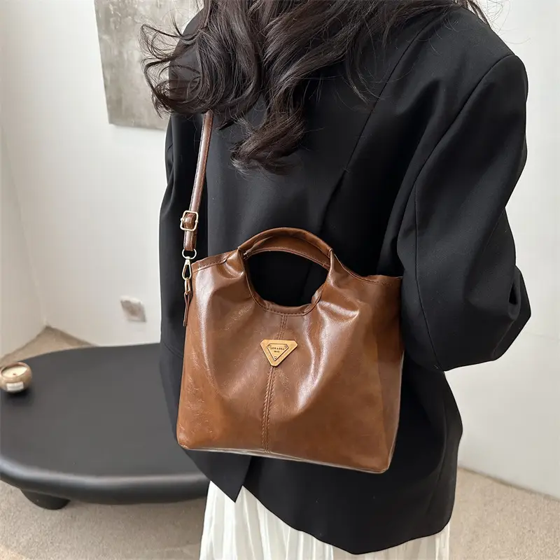 Women's Retro Leather Shoulder Messenger Bag Set