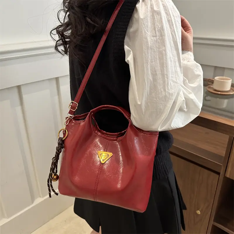 Women's Retro Leather Shoulder Messenger Bag Set