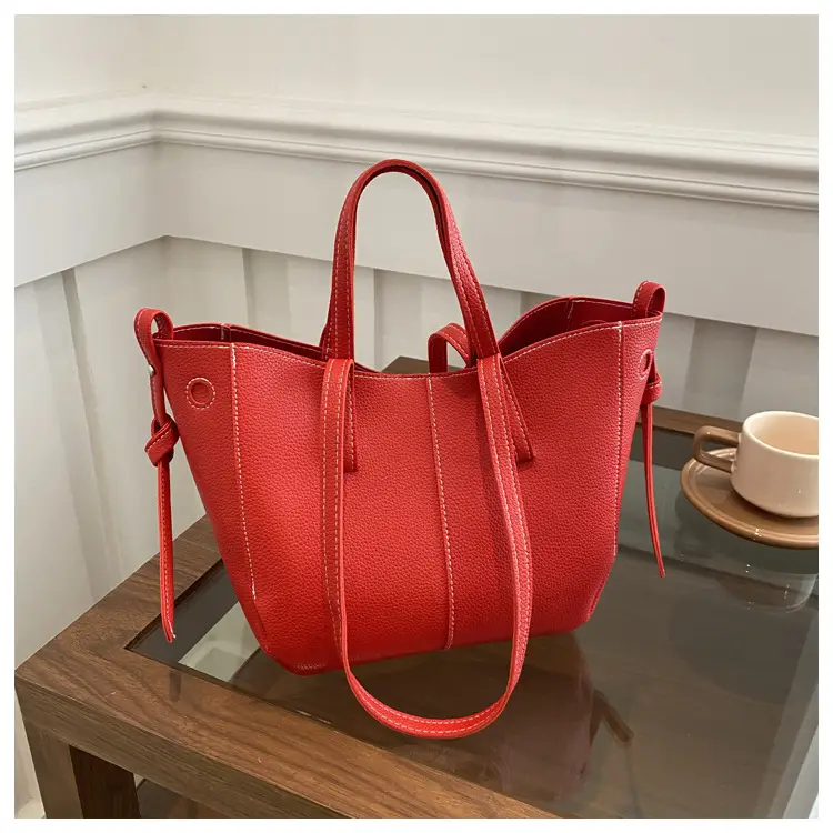 White PU Leather Shoulder Bag with Wings Design — feature 11