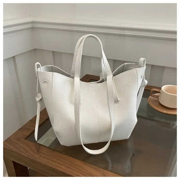 White PU Leather Shoulder Bag with Wings Design — feature 12